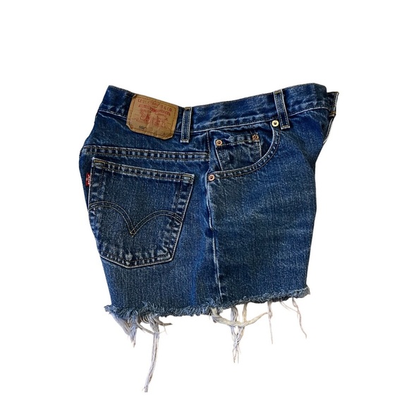 Levi cutoffs denim shorts 550 Denim High Rise Levi’s shorts Sz 8 - Picture 3 of 4